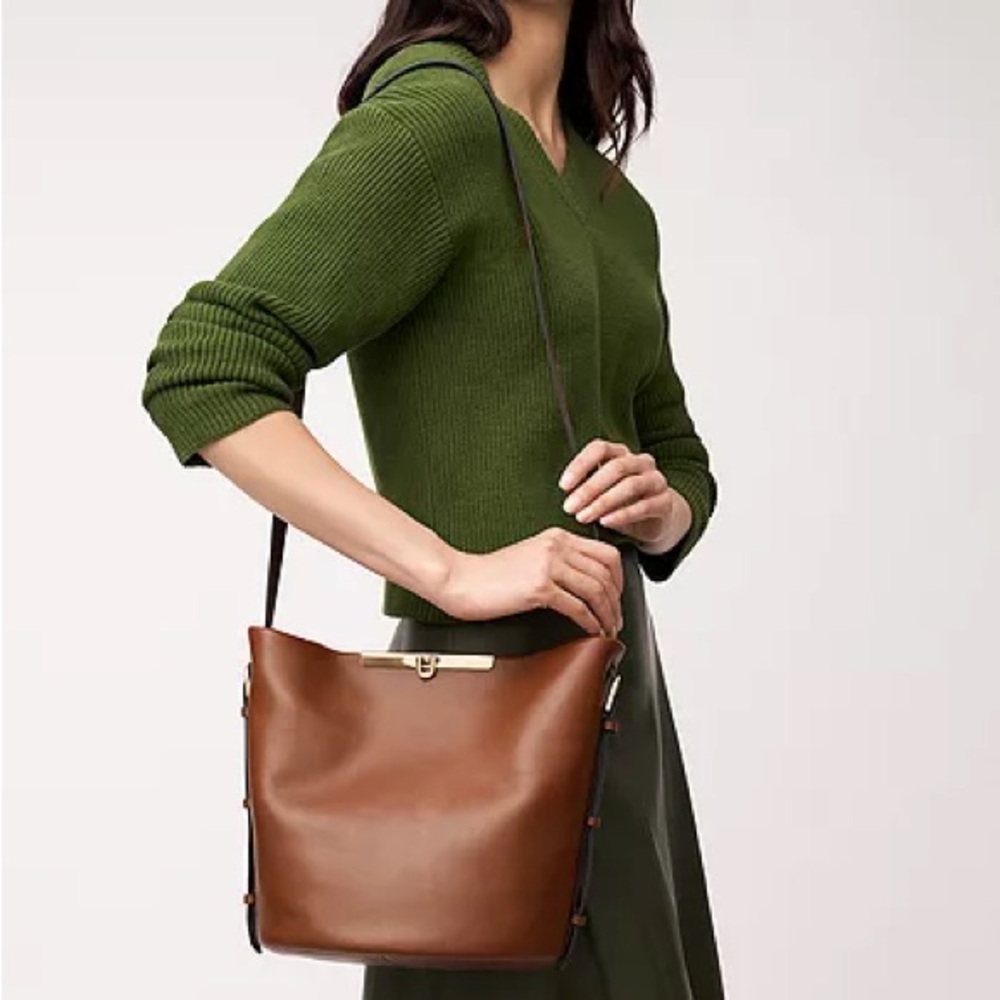NWOT Fossil Penrose Bucket Bag
